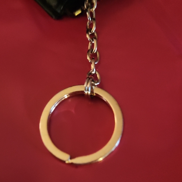 Coach Black and BroCoin Purse with Keychain and ID and CC Slots on back!  EUC!!! - Picture 6 of 6